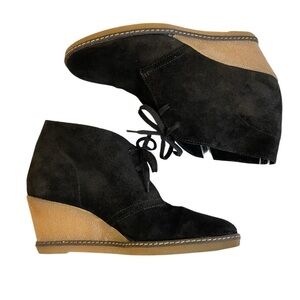 J. Crew Women’s Size 10 Black Suede Wedge Boots. Made in 🇮🇹 Italy. Lace up.